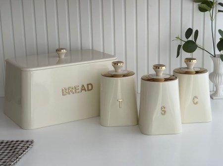 صندوق خبز + سكريات